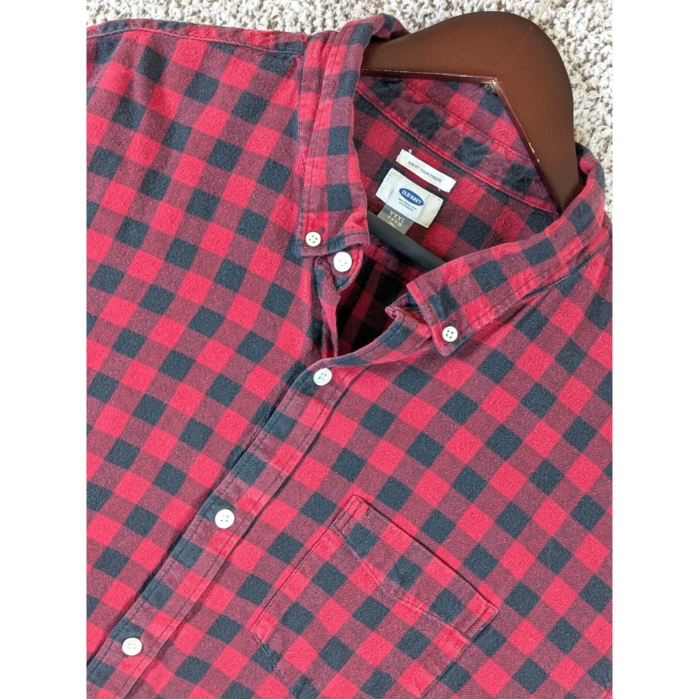 Old Navy Checkered Flannel Button Up Shirt Men's 3XLT‎ Red and Black Plaid